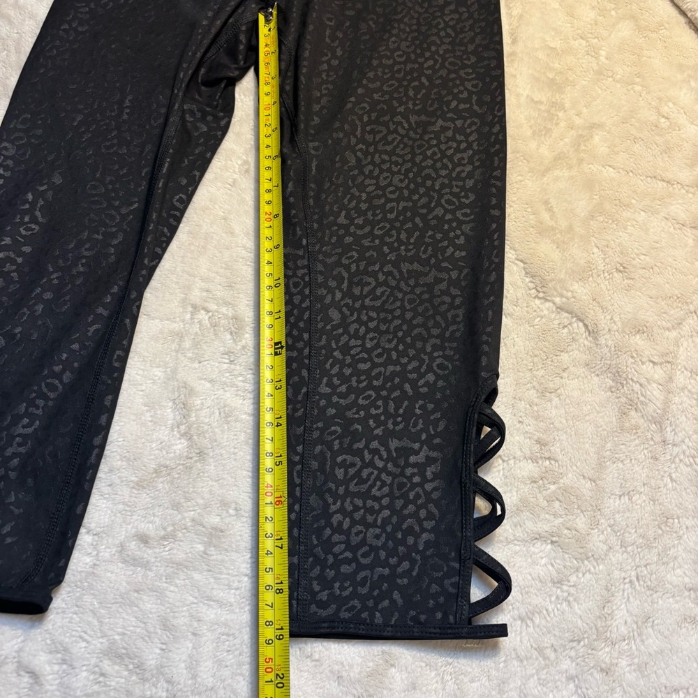 Half Moon Capri Leggings Small Black Shiny Leopard Print Strappy Cutout Design - Picture 14 of 14